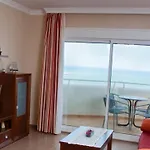 Cosy In Near The Sea 公寓 *